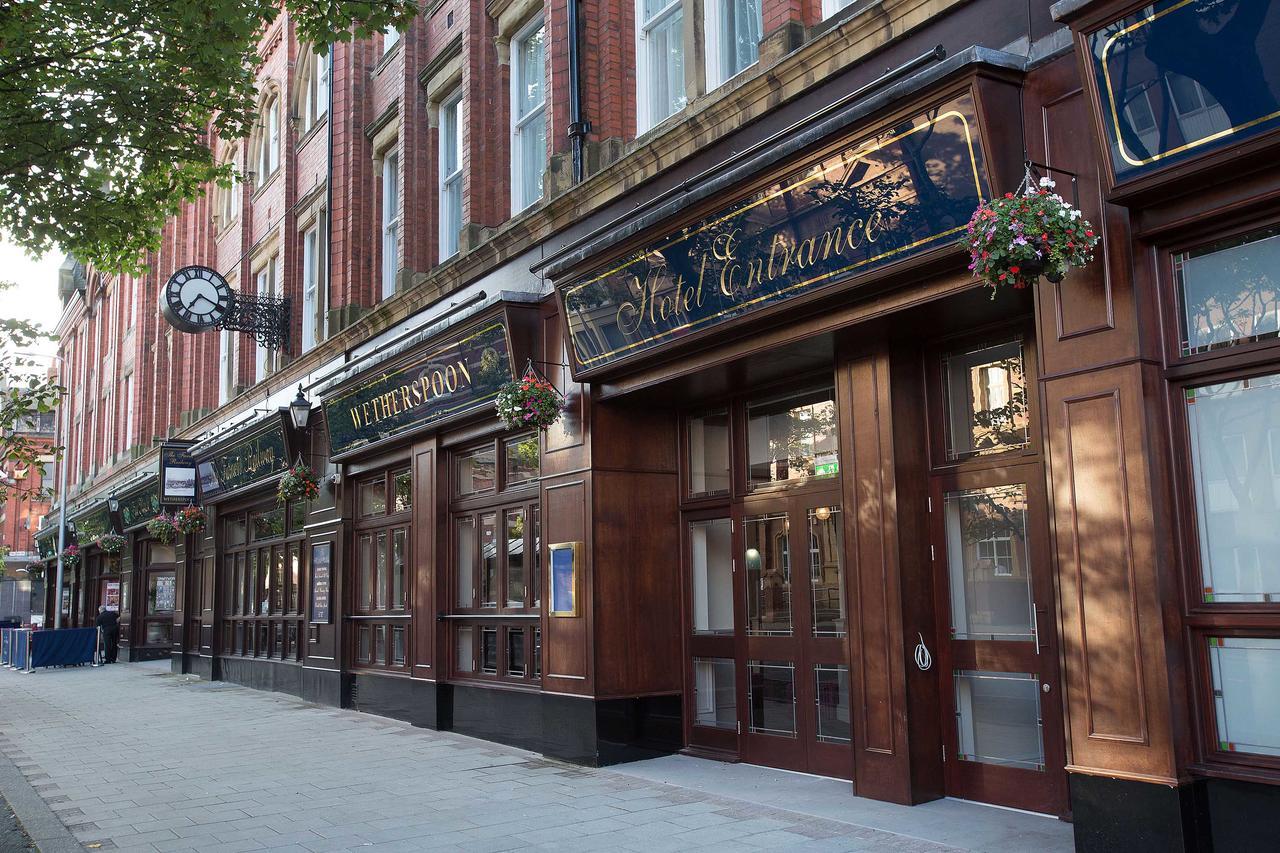 The Furness Railway Wetherspoon Otel Barrow-in-Furness Dış mekan fotoğraf
